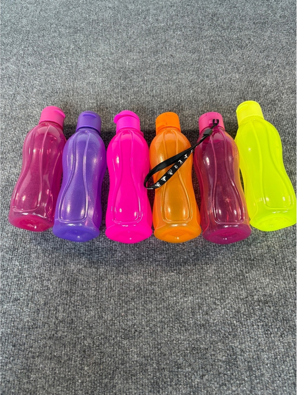 Tupperware Eco Twist Water Bottle 500ml Set of 6